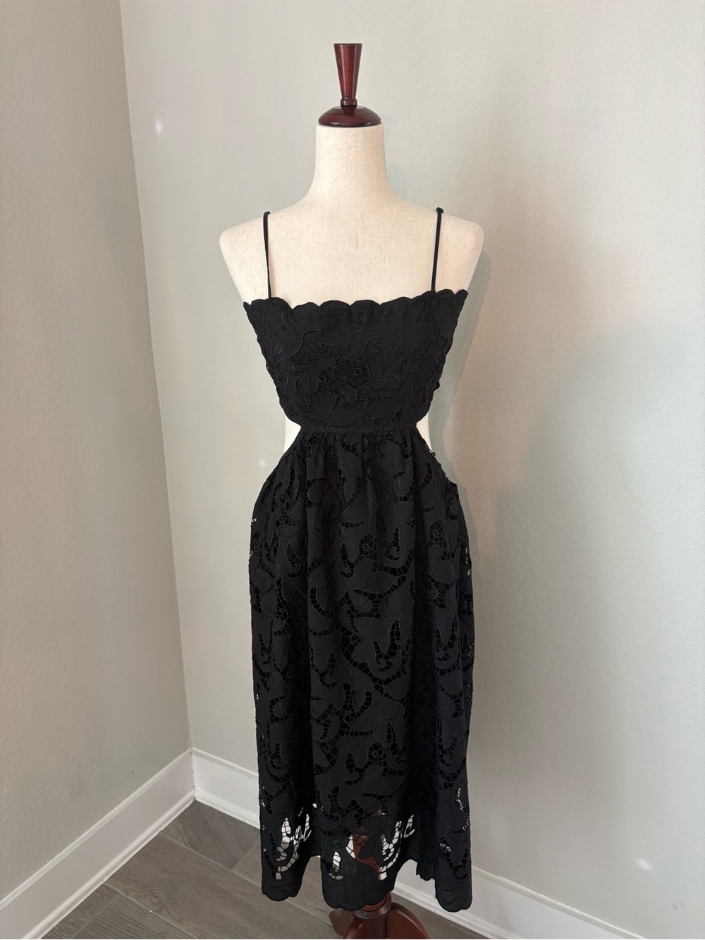 Express Black Lace Cocktail Tie Back Summer Date Night Party Dress Midi Medium